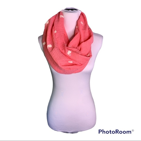 Infinity scarf with whale print - Picture 2 of 4